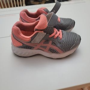 ASICS tennis shoes sz12c